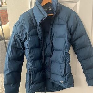Women’s Mountain Hardware Blue Puffer Jacket
